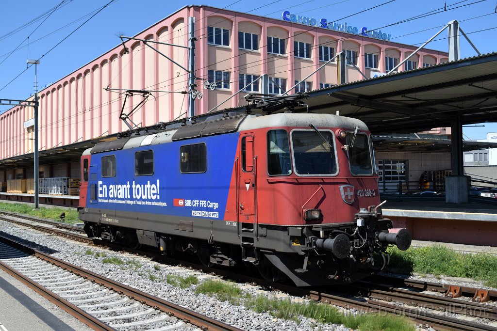10433-0015-190826.jpg - SBB-CFF Re 420.280-0 "En avant toute!" / St.Margrethen 19.8.2026