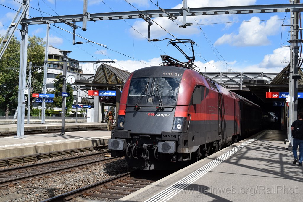10440-0045-220826.jpg - ÖBB 1116.217 "Spirit of Switzerland" / Winterthur 22.8.2026