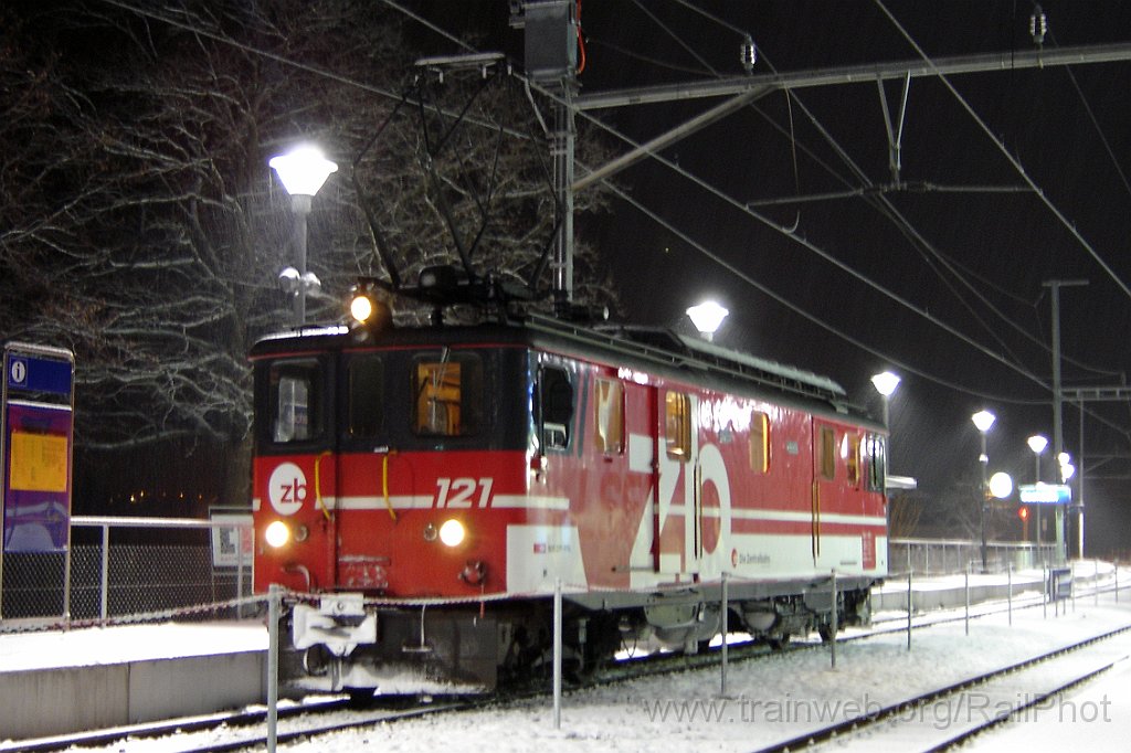 1012-0018-150205.jpg - ZB De 4/4 121 / Sachseln 15.2.2005