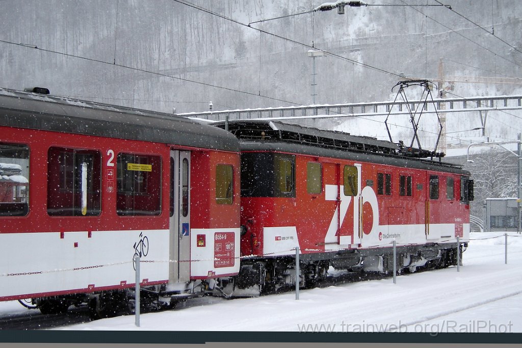 1012-0035-150205.jpg - ZB De 110.001-5 / Hergiswil 15.2.2005