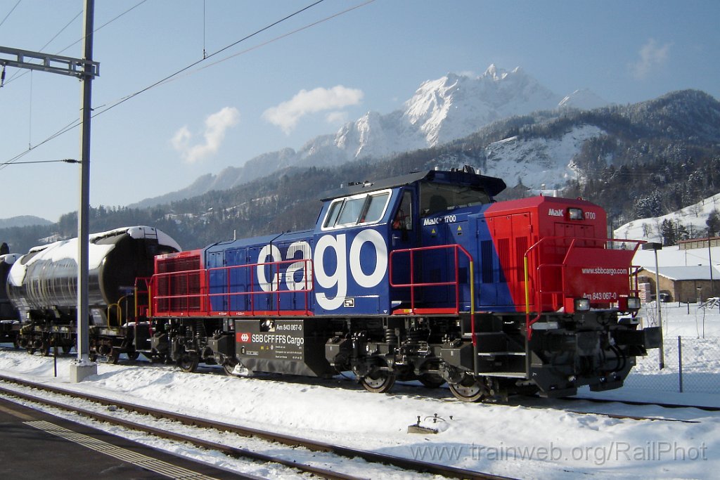 1015-0041-180205.jpg - SBBC Am 843.067-0 / Horw 18.2.2005