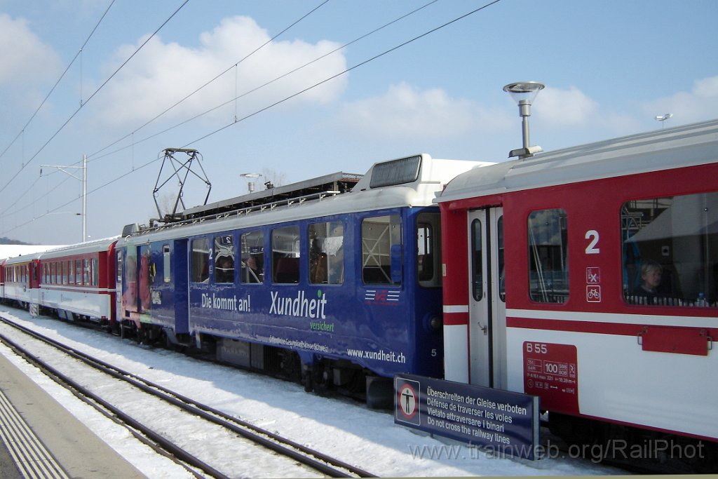 1015-0049-180205.jpg - ZB BDeh 4/4 5 ''Xundheit'' / Kriens-Mattenhof 18.2.2005