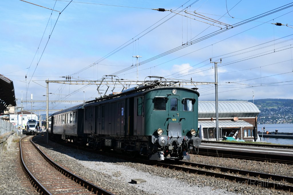 10042-0035-280925.jpg - SBB-CFF De 4/4 1679 / Wädenswil 28.9.2025