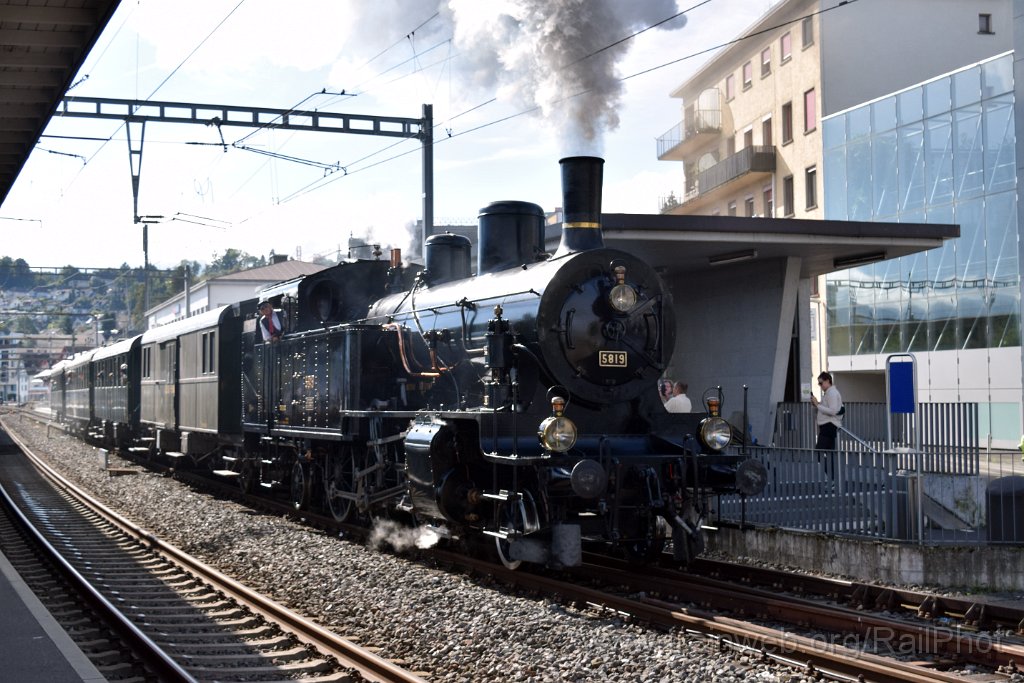 10044-0021-280925.jpg - SBB-CFF Eb 3/5 5819 / Wädenswil 28.9.2025