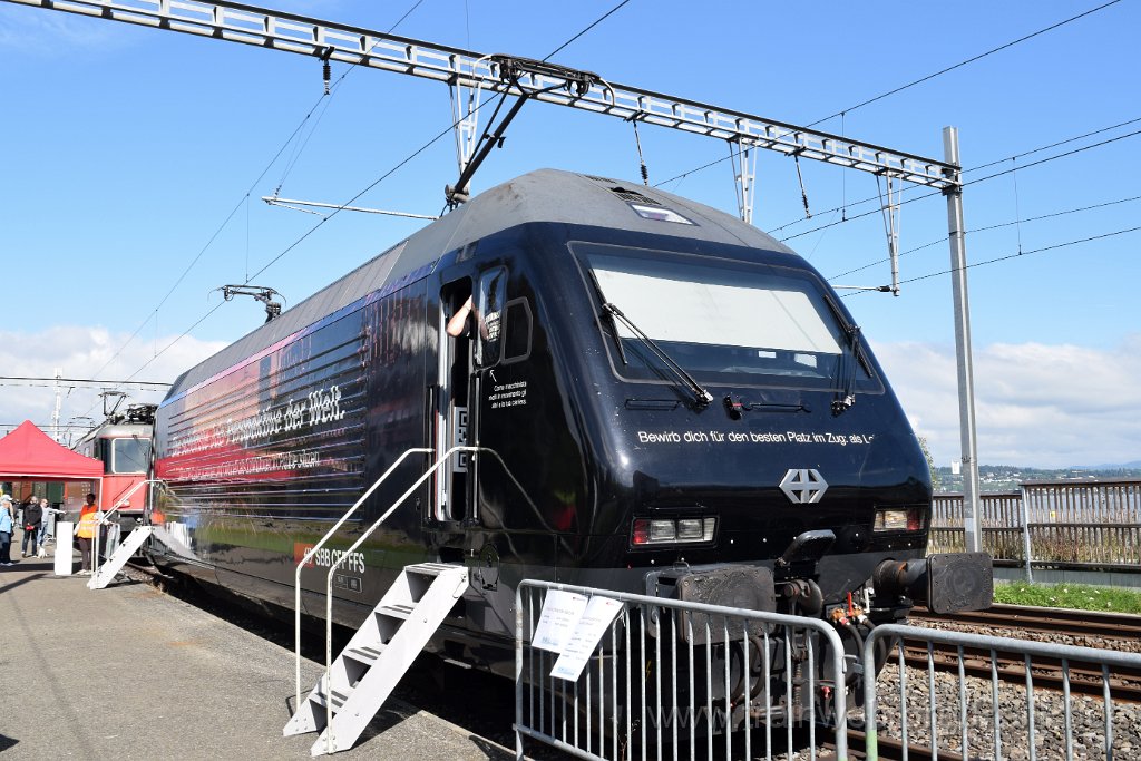 10048-0010-280925.jpg - SBB-CFF Re 460.046-6 "Polmengo / Le métier avec la plus belle vue du monde" / Richterswil 28.9.2025