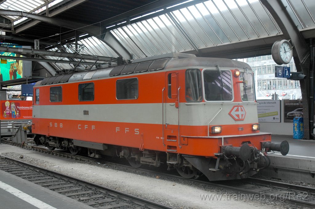 1555-0040-040908.jpg - SBB-CFF Re 4/4'' 11108 / Zürich HB 4.9.2008