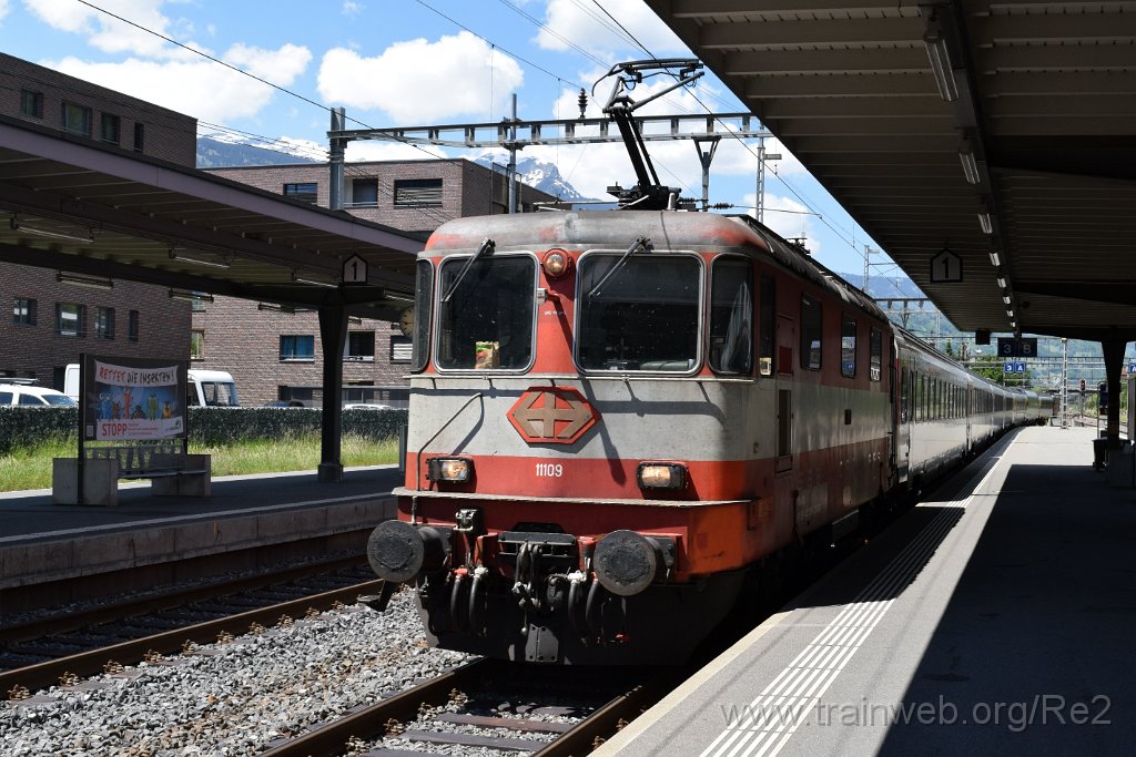 7426-0020-300521.jpg - SBB-CFF Re 4/4'' 11109 (Re 420.109-1)  (Re 91 85 4 420 109-1 CH-SBB) / Sargans 30.5.2021