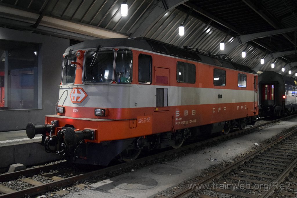9373-0020-140924.jpg - SBB-CFF Re 4/4'' 11109 (Re 420.109-1)  (Re 91 85 4 420 109-1 CH-SBB) / Zürich HB 14.9.2024