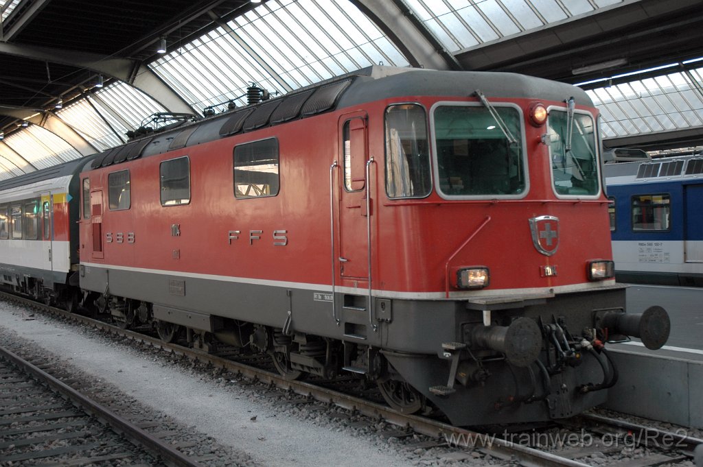2096-0024-210411.jpg - SBB-CFF Re 4/4'' 11114 / Zürich HB 21.4.2011