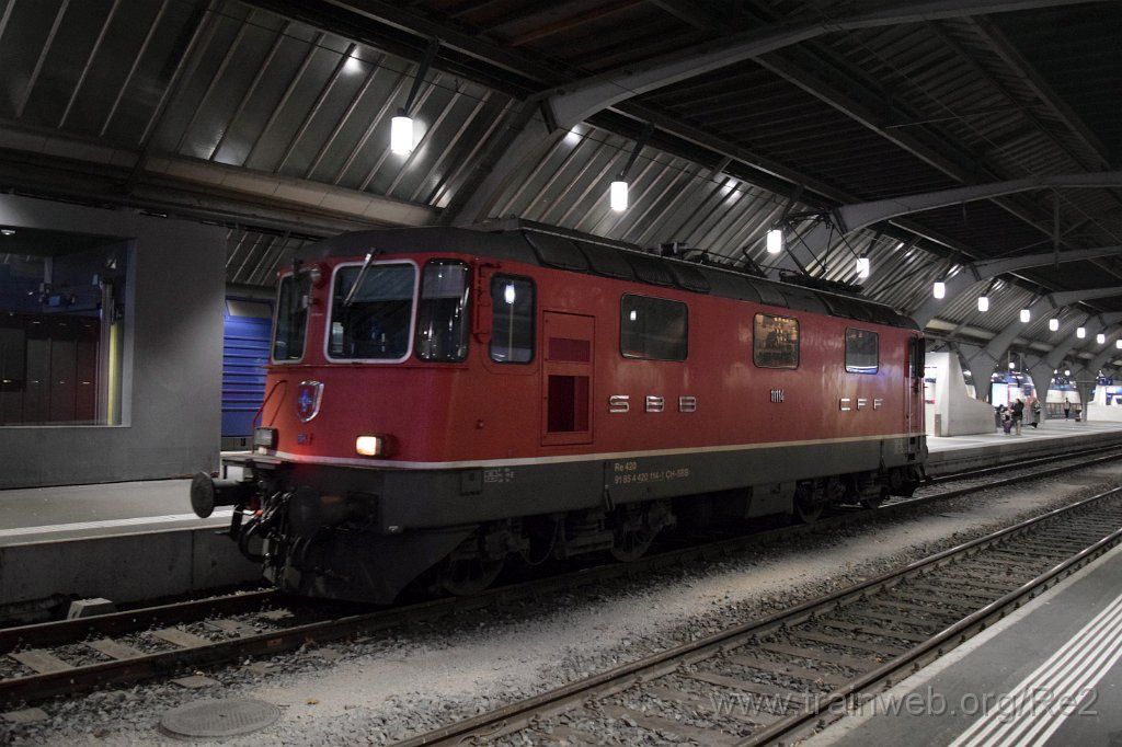 8336-0041-311222.jpg - SBB-CFF Re 4/4'' 11114 (Re 420.114-1)  (Re 91 85 4 420 114-1 CH-SBB) / Zürich HB 31.12.2022