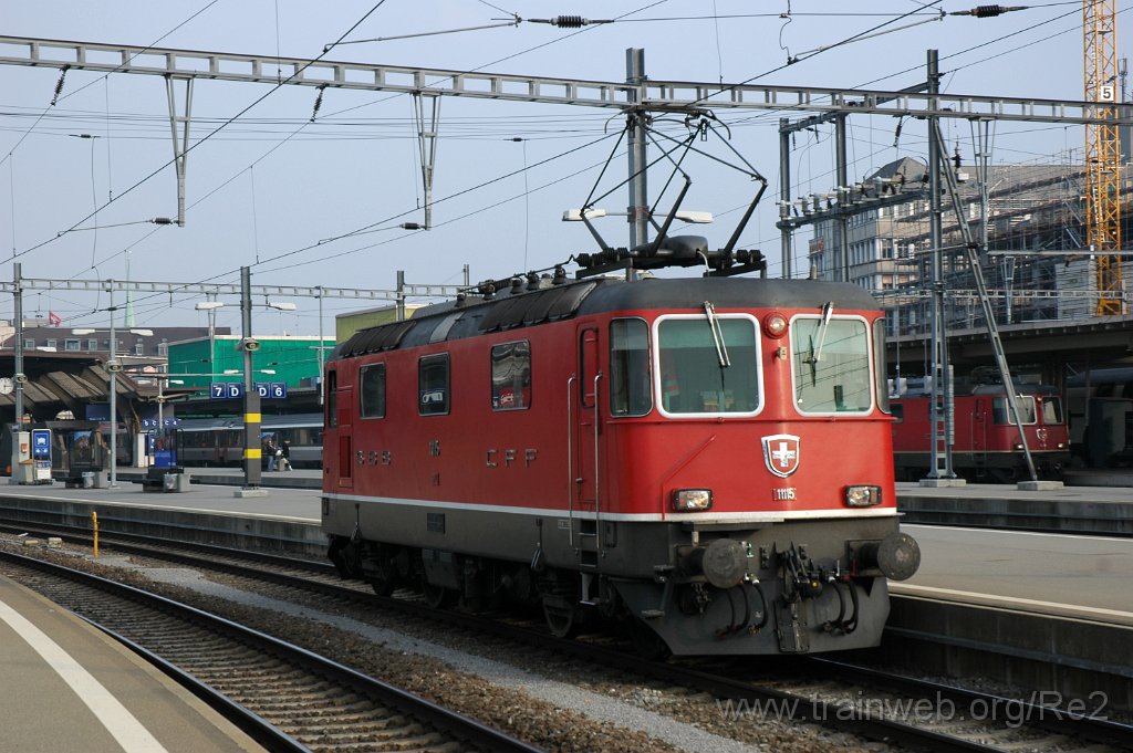 1845-0043-090410.jpg - SBB-CFF Re 4/4'' 11115 / Zürich HB 9.4.2010