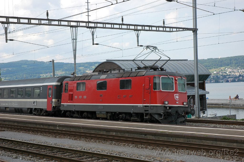 1925-0036-060710.jpg - SBB-CFF Re 4/4'' 11115 / Wädenswil 6.7.2010