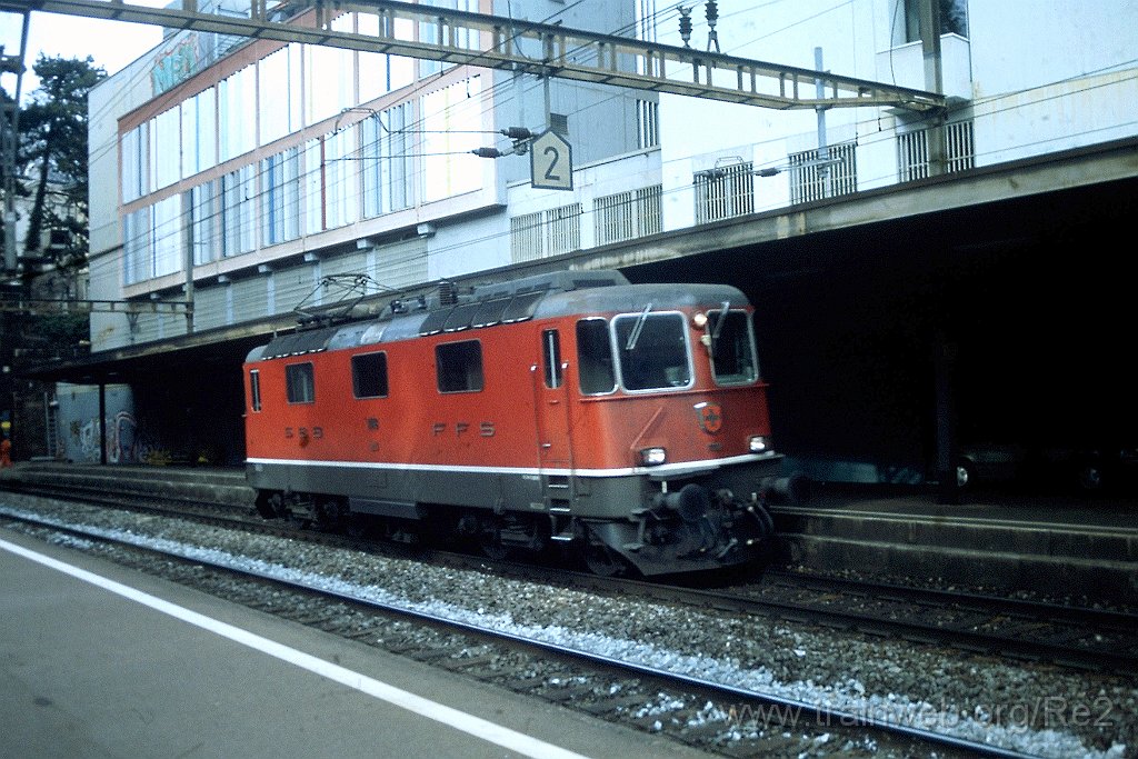 0702-0038.jpg - SBB-CFF Re 4/4'' 11118 / Zürich-Enge 25.2.1998