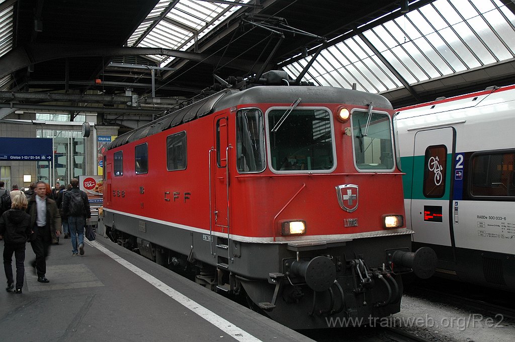 2244-0040-191011.jpg - SBB-CFF Re 4/4'' 11118 / Zürich HB 19.10.2011