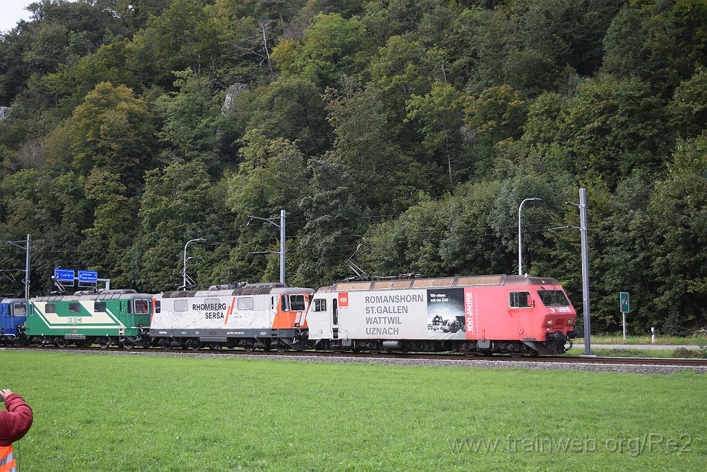 9367-0025-140924.jpg - DSF Re 456.095-9 ''Degersheim / 100 Jahre Südostbahn'' (Re 91 85 4 456 095-9 CH-DSF) + Sersa Re 420.503-5 ''Valentina'' (Re 91 85 4 420 503-5 CH-SERSA) + MBC Re 420.506-8 (Re 91 85 4 420 506-8 CH-MBC) / Aeussere Klus 14.9.2024