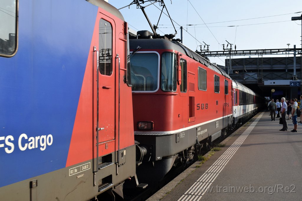 4607-0050-280817.jpg - SBB-CFF Re 4/4'' 11121 (Re 420.121-6)  (Re 91 85 4 420 121-6 CH-SBB) / Winterthur 28.8.2017