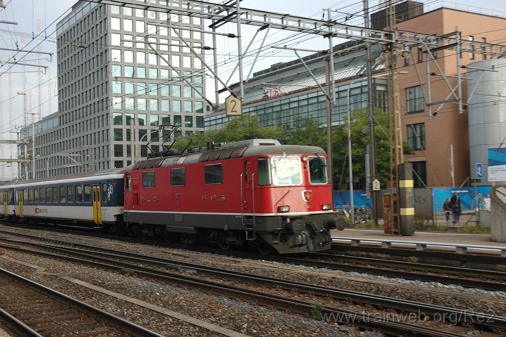3268-0014-180914.jpg - SBB-CFF Re 4/4'' 11122 / Zürich-Altstetten 18.9.2014