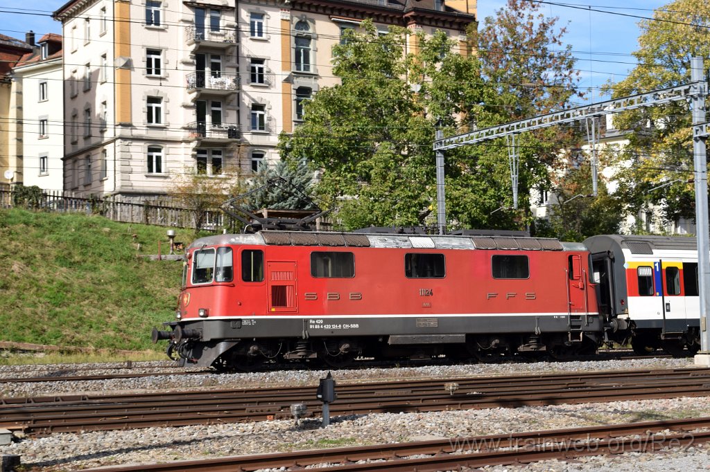 5137-0017-061018.jpg - SBB-CFF Re 4/4'' 11124 (Re 420.124-0)  (Re 91 85 4 420 124-0 CH-SBB) / St.Gallen Güterbahnhof 6.10.2018