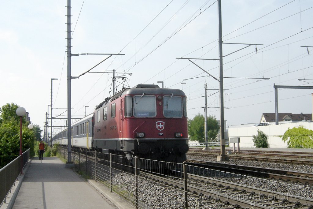 1047-0047-190505.jpg - SBB-CFF Re 4/4'' 11125 / Uster 19.5.2005
