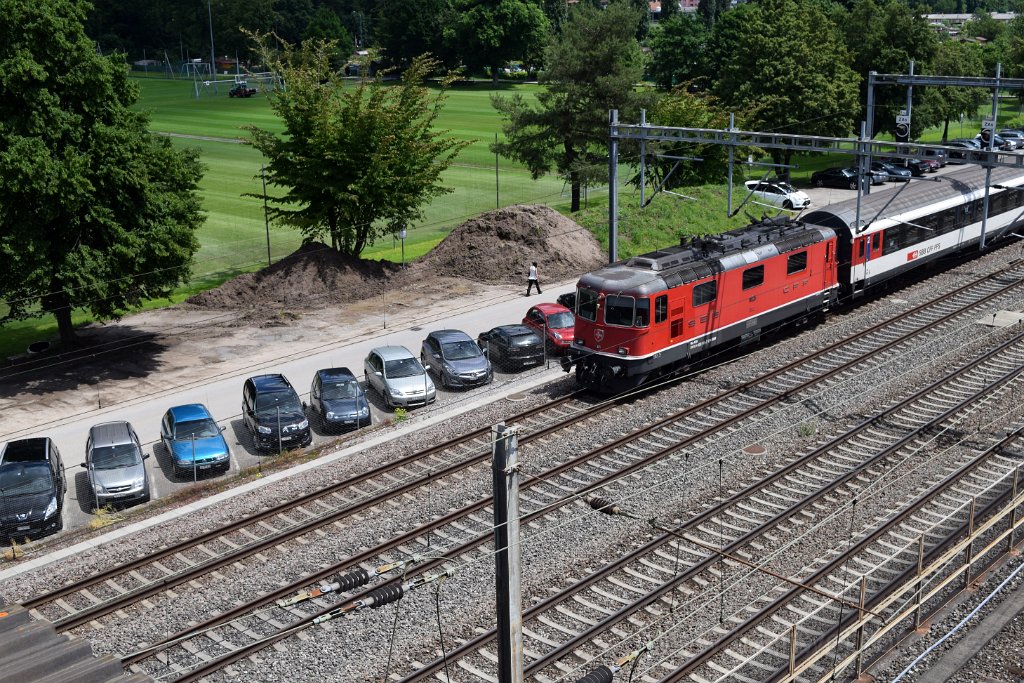 3941-0024-060616.jpg - Re 4/4" 11125 (Re 420.125-7) / Zürich-Mülligen 6.6.2016