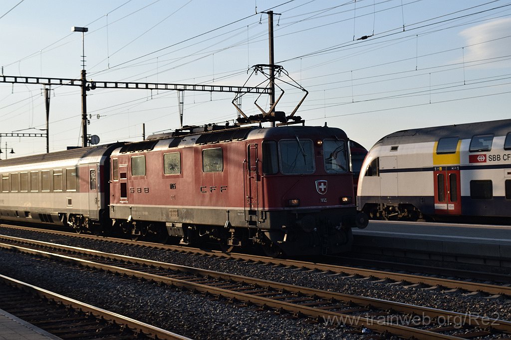 5899-0046-170320.jpg - SBB-CFF Re 4/4'' 11125 (Re 420.125-7)  (Re 91 85 4 420 125-7 CH-SBB) / Pfäffikon SZ 17.3.2020