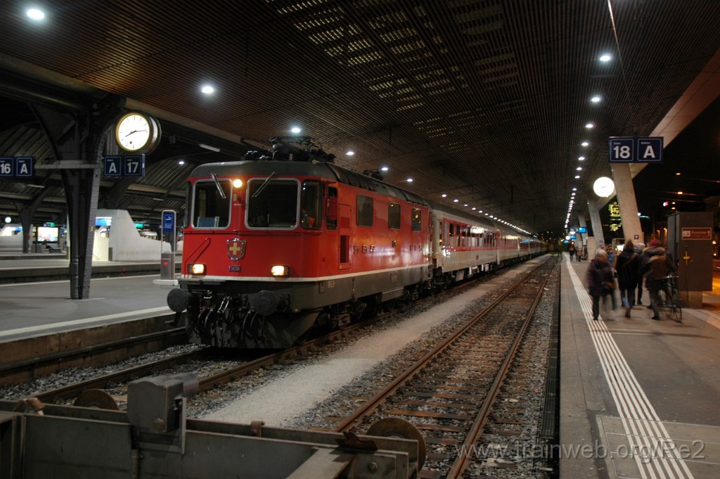 3494-0044-020215.jpg - SBB-CFF Re 4/4'' 11126 / Zürich HB 2.2.2015