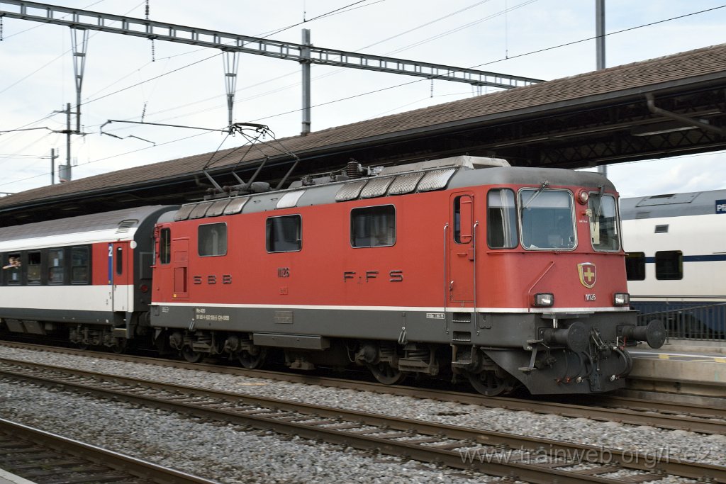 5759-0041-280919.jpg - SBB-CFF Re 4/4'' 11126 (Re 420.126-5)  (Re 91 85 4 420 126-5 CH-SBB) / Pfäffikon SZ 28.9.2019