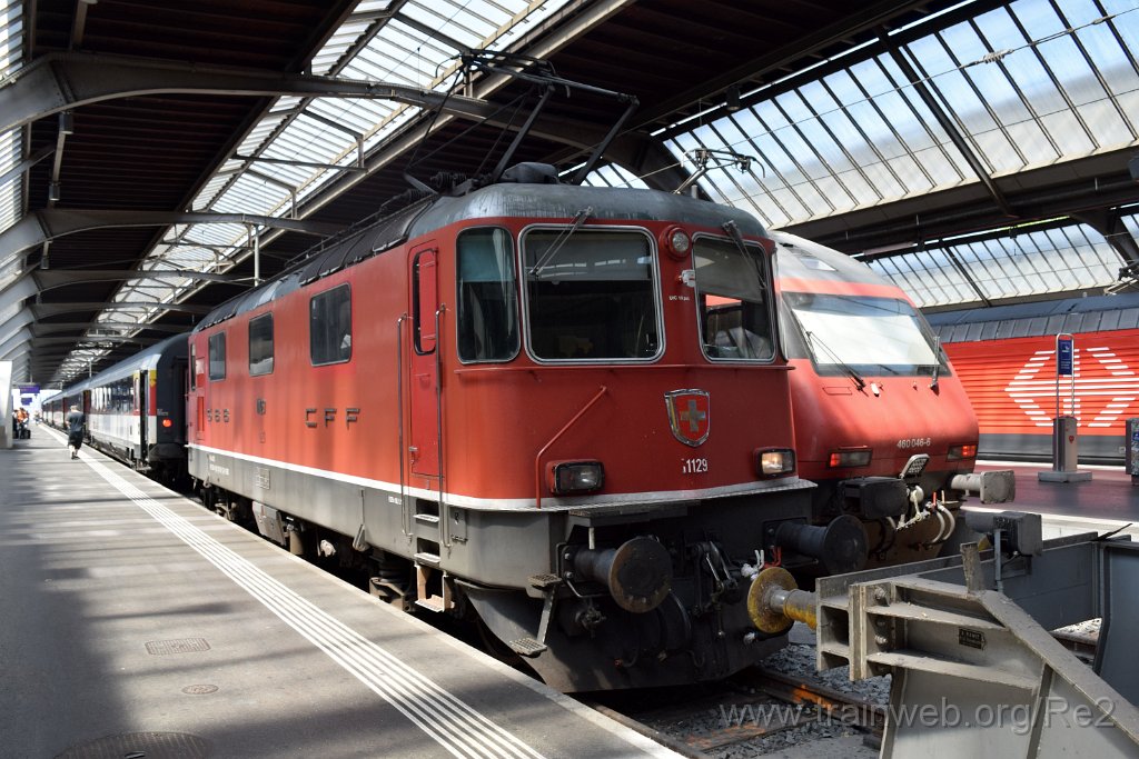 4554-0036-220717.jpg - SBB-CFF Re 4/4'' 11129 (Re 420.129-9)  (Re 91 85 4 420 129-9 CH-SBB) + SBB-CFF Re 460.046-6 ''Polmengo'' / Zürich HB 22.7.2017