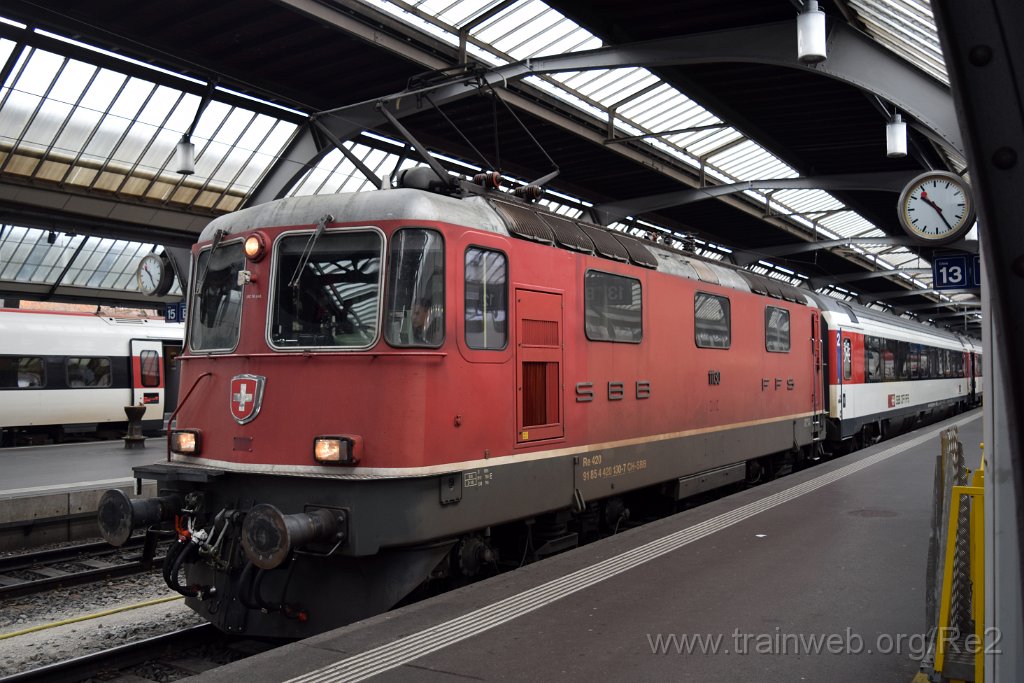 8302-0026-291122.jpg - SBB-CFF Re 4/4'' 11130 (Re 420.130-7)  (Re 91 85 4 420 130-7 CH-SBB) / Zürich HB 29.11.2022