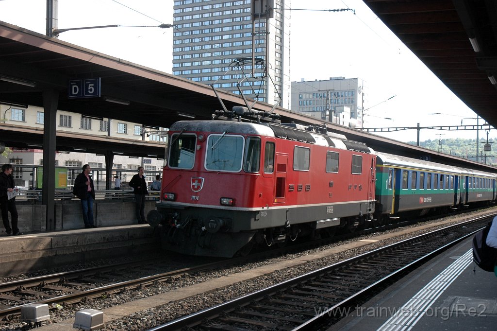 2394-0041-140512.jpg - SBB-CFF Re 4/4'' 11131 / Zürich-Oerlikon 14.5.2012