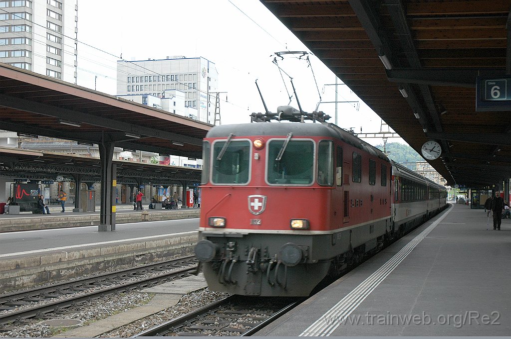 1870-0018-170510.jpg - SBB-CFF Re 4/4'' 11132 / Zürich-Oerlikon 17.5.2010