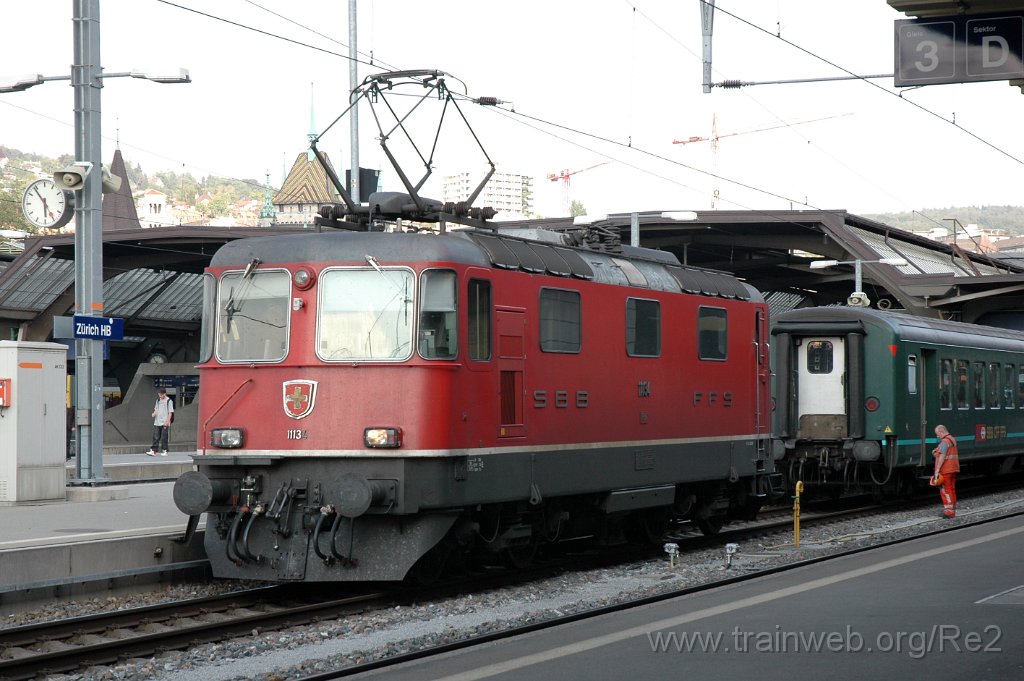 2104-0026-260411.jpg - SBB-CFF Re 4/4'' 11134 / Zürich HB 26.4.2011