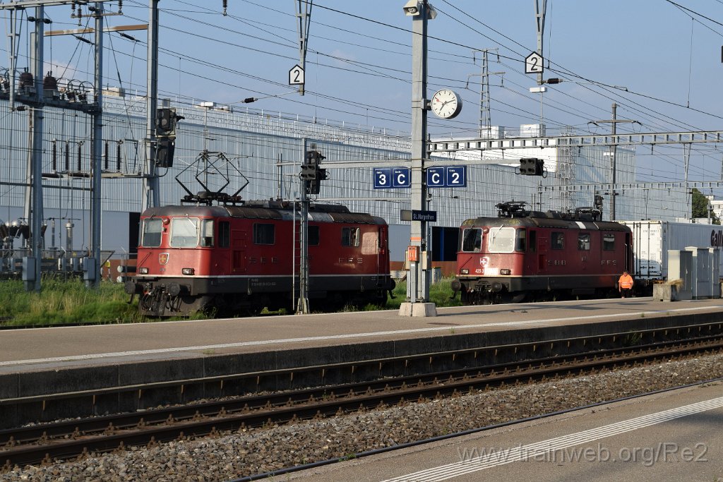 5592-0043-270619.jpg - SBB-CFF Re 4/4'' 11134 (Re 420.134-9)  (Re 91 85 4 420 134-9 CH-SBB) + SBBC Re 4/4'' 11318 (Re 420.318-8)  (Re 91 85 4 420 318-8 CH-SBBC) / St.Margrethen 27.6.2019