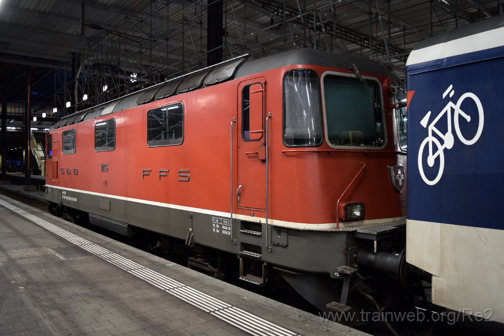 7266-0035-230121.jpg - SBB-CFF Re 4/4'' 11135 (Re 420.135-6)  (Re 91 85 4 420 135-6 CH-SBB) / Basel 23.1.2021