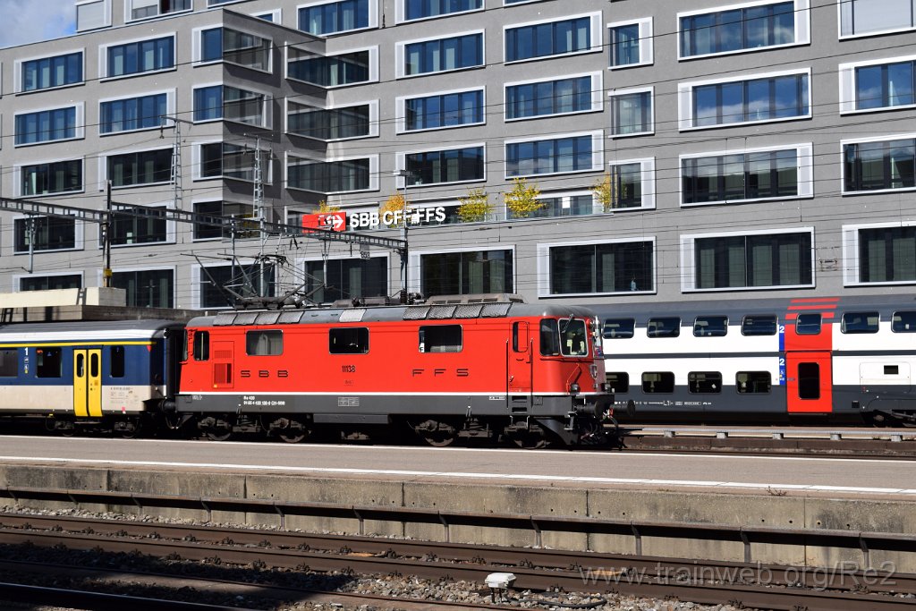4664-0013-031017.jpg - SBB-CFF Re 4/4'' 11138 (Re 420.138-0)  (Re 91 85 4 420 138-0 CH-SBB) / Zürich-Altstetten 3.10.2017