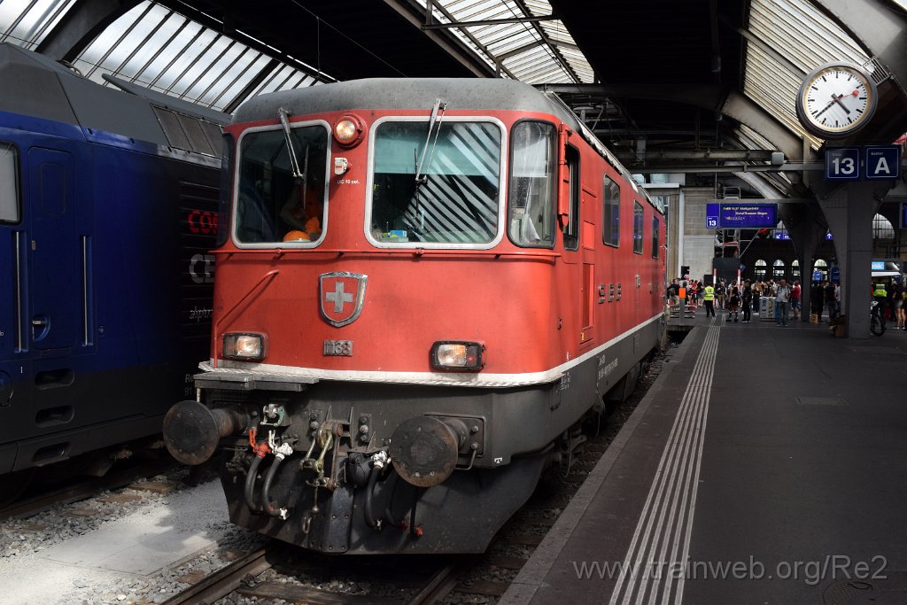 5660-0014-100819.jpg - SBB-CFF Re 4/4'' 11138 (Re 420.138-0)  (Re 91 85 4 420 138-0 CH-SBB) / Zürich HB 10.8.2019