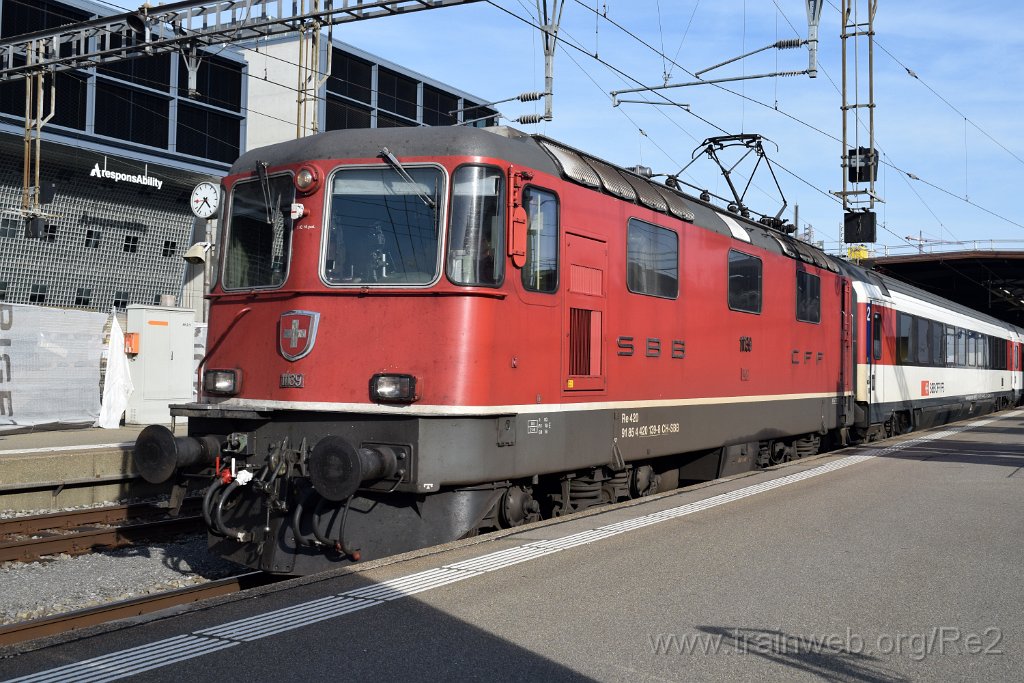 7788-0021-021021.jpg - SBB-CFF Re 4/4'' 11139 (Re 420.139-8)  (Re 91 85 4 420 139-8 CH-SBB) / Zürich HB 2.10.2021