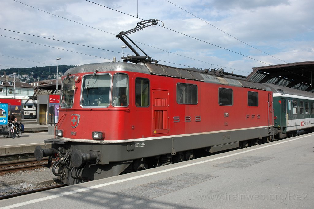 2131-0048-100611.jpg - Re 4/4" 11140 / Zürich HB 10.6.2011