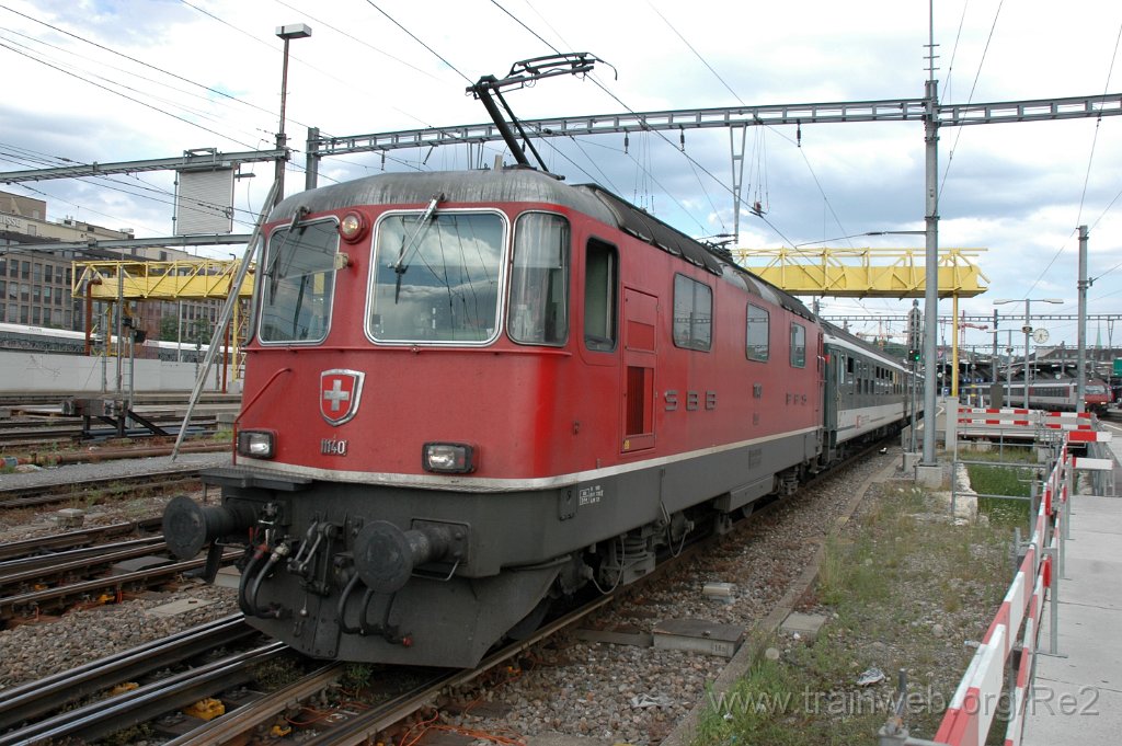 2132-0033-100611.jpg - SBB-CFF Re 4/4'' 11140 / Zürich HB 10.6.2011