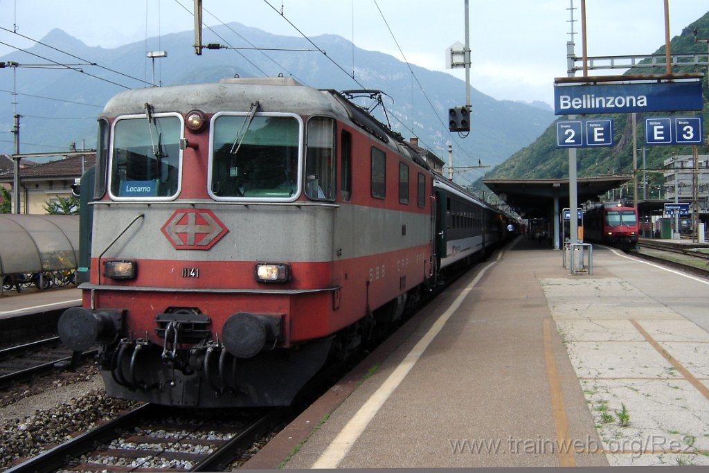 1192-0050-180606.jpg - SBB-CFF Re 4/4'' 11141 / Bellinzona 18.6.2006