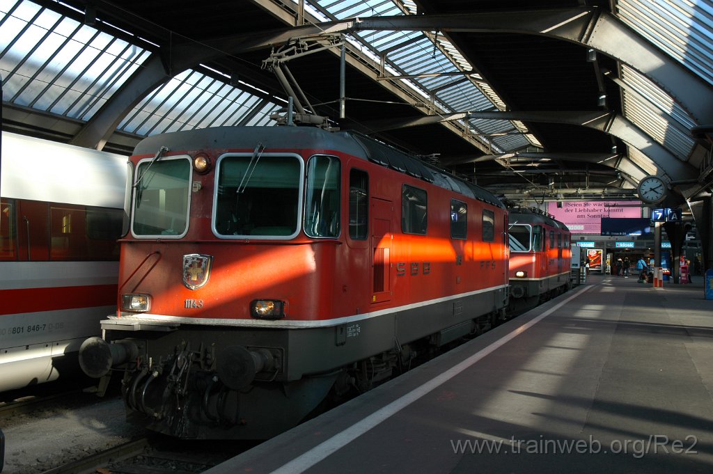 1621-0001-280209.jpg - SBB-CFF Re 4/4'' 11302 + SBB-CFF Re 4/4'' 11143 / Zürich HB 28.2.2009