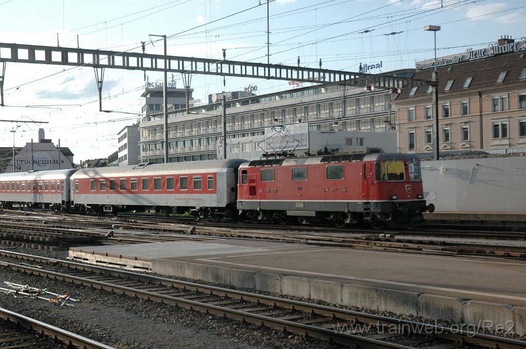 2387-0047-070512.jpg - SBB-CFF Re 4/4'' 11147 / Zürich HB 7.5.2012