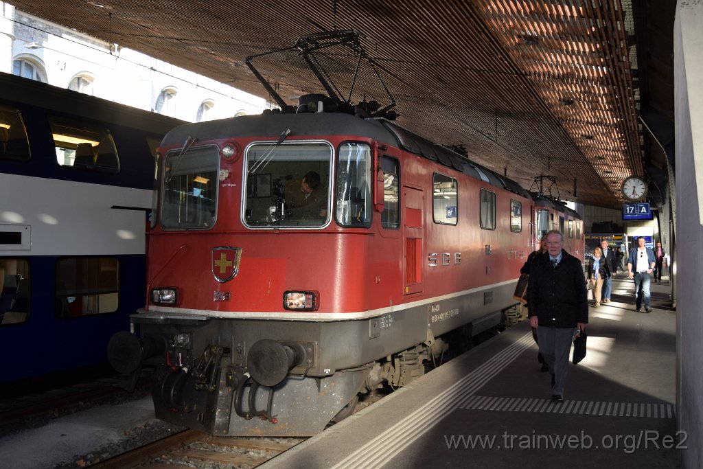 4914-0037-120418.jpg - SBB-CFF Re 4/4'' 11149 (Re 420.149-7)  (Re 91 85 4 420 149-7 CH-SBB) + SBB-CFF Re 4/4'' 11125 (Re 420.125-7)  (Re 91 85 4 420 125-7 CH-SBB) / Zürich HB 12.4.2018