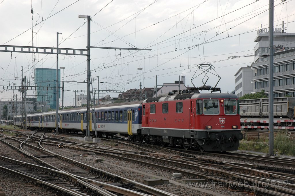 2141-0046-070711.jpg - SBB-CFF Re 4/4'' 11151 / Zürich HB 7.7.2011