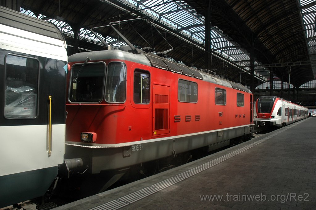 2536-0040-300712.jpg - SBB-CFF Re 4/4'' 11152 + SBB-CFF RABe 522.207 / Basel 30.7.2012