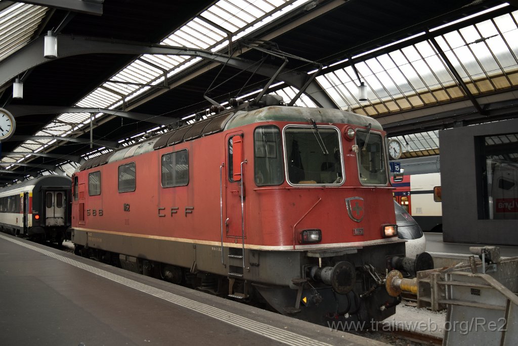 8543-0001-180523.jpg - SBB-CFF Re 4/4'' 11152 (Re 420.152-1)  (Re 91 85 4 420 152-1 CH-SBB) / Zürich HB 18.5.2023