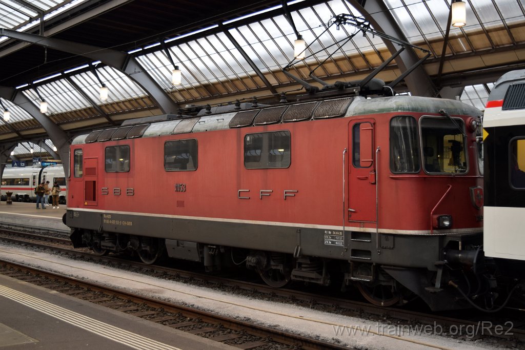 8335-0036-221222.jpg - SBB-CFF Re 4/4'' 11153 (Re 420.135-6)  (Re 91 85 4 420 135-6 CH-SBB) / Zürich HB 22.12.2022