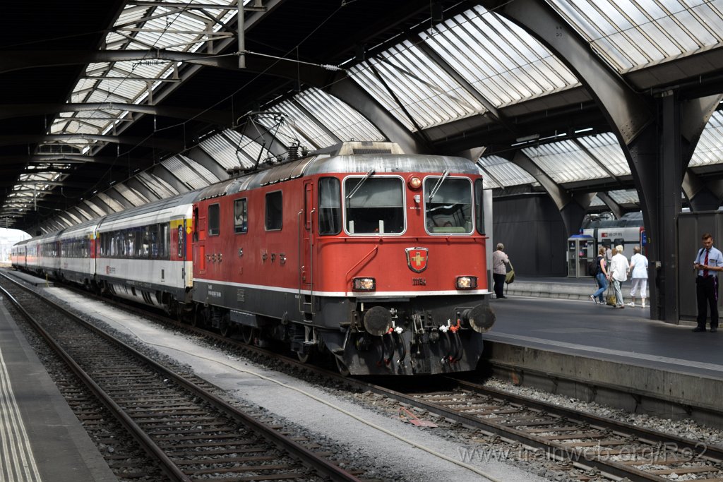 4005-0006-110716.jpg - SBB-CFF Re 4/4'' 11154 (Re 420.154-7)  (Re 91 85 4 420 154-7 CH-SBB) / Zürich HB 11.7.2016