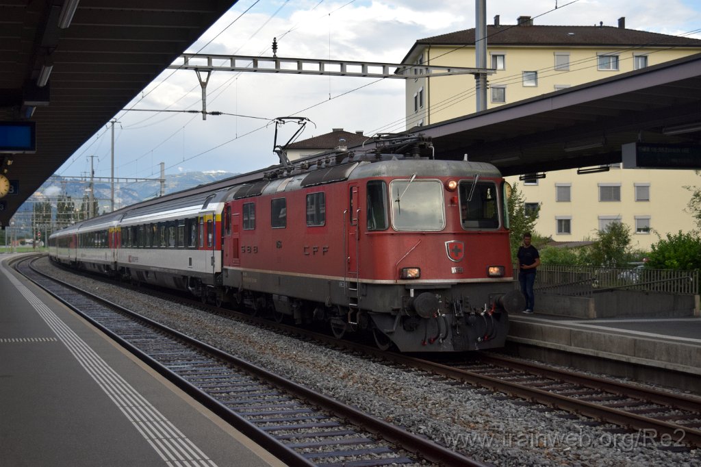 8194-0007-030922.jpg - SBB-CFF Re 4/4'' 11156 (Re 420.156-2)  (Re 91 85 4 420 156-2 CH-SBB) / Sargans 3.9.2022