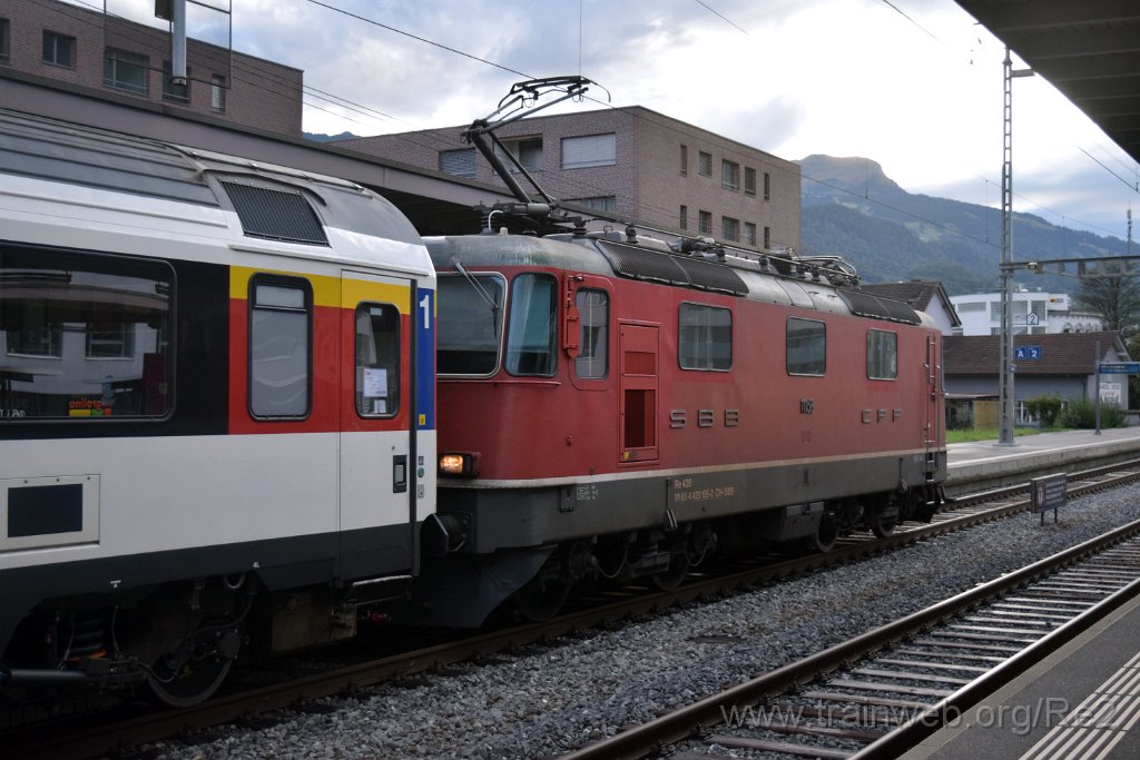 8194-0011-030922.jpg - SBB-CFF Re 4/4'' 11156 (Re 420.156-2)  (Re 91 85 4 420 156-2 CH-SBB) / Sargans 3.9.2022